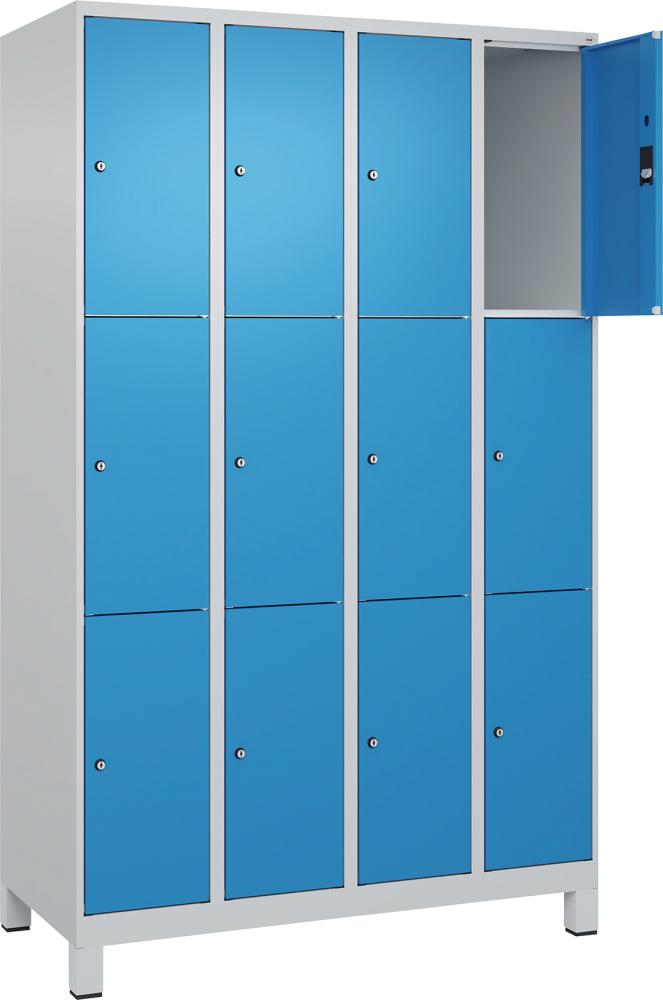 Fächerschrank mit Füßen B1200xT500xH1950 Korpus RAL 7035 LichtgrauTüren RAL 5012 Lichtblau Fächerschrank mit Füßen B1200xT500xH1950 Korpus RAL 7035 LichtgrauTüren RAL 5012 Lichtblau